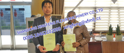 1 非洲客戶來(lái)廠簽訂合同-2.jpg